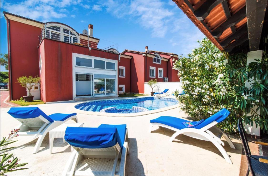 Villa Filip - Private Pool & Gym Pula Eksteriør billede