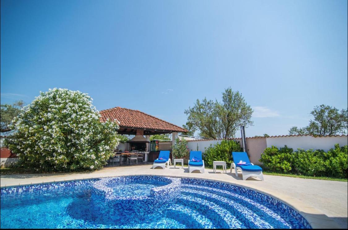 Villa Filip - Private Pool & Gym Pula Eksteriør billede